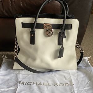 Michael Kors Hamilton w/ dust bag